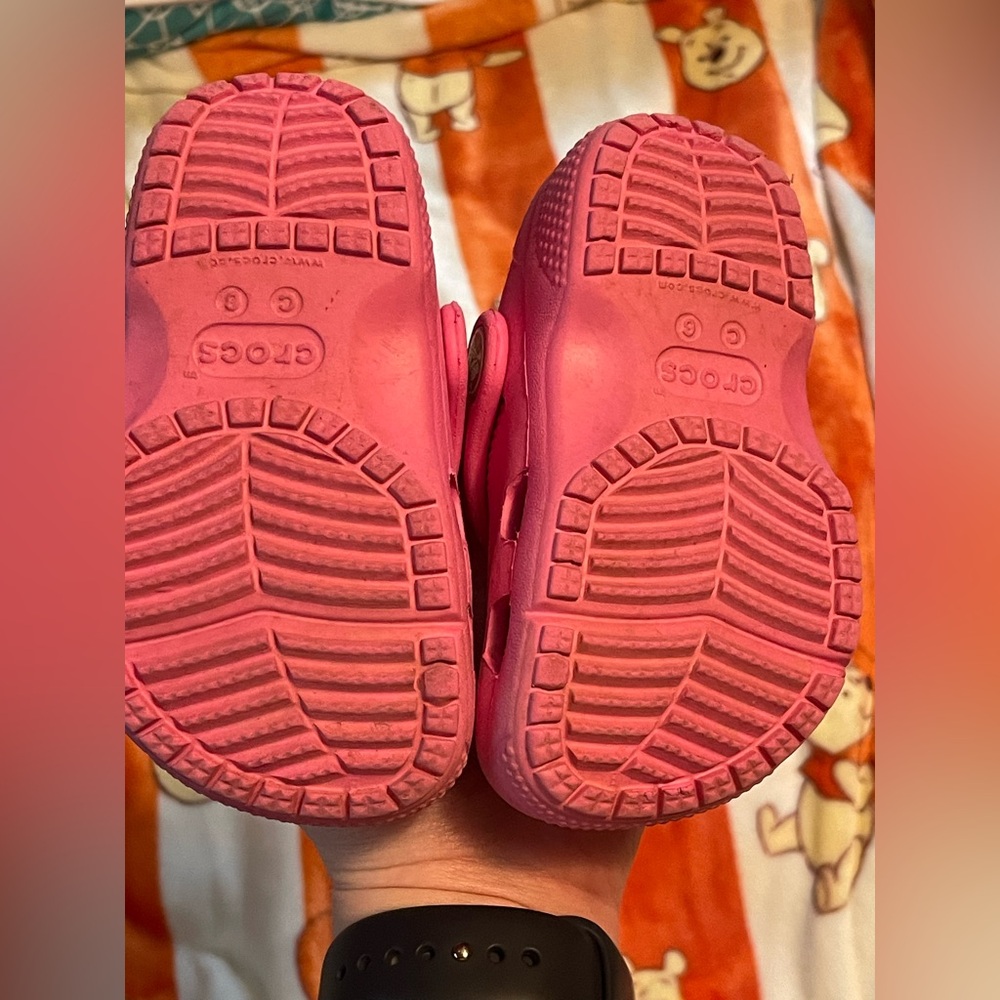Pink Girls Crocs - Picture 3 of 3